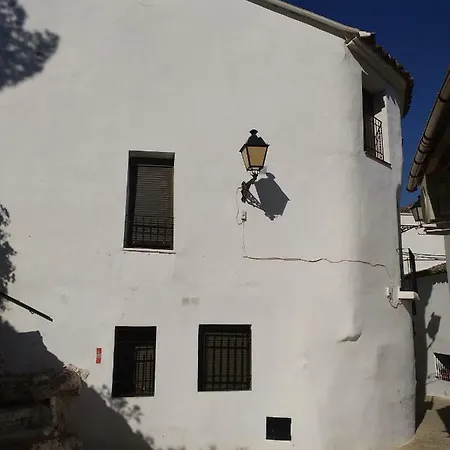 度假居 La Muralla Del Castillo 丘利利亚